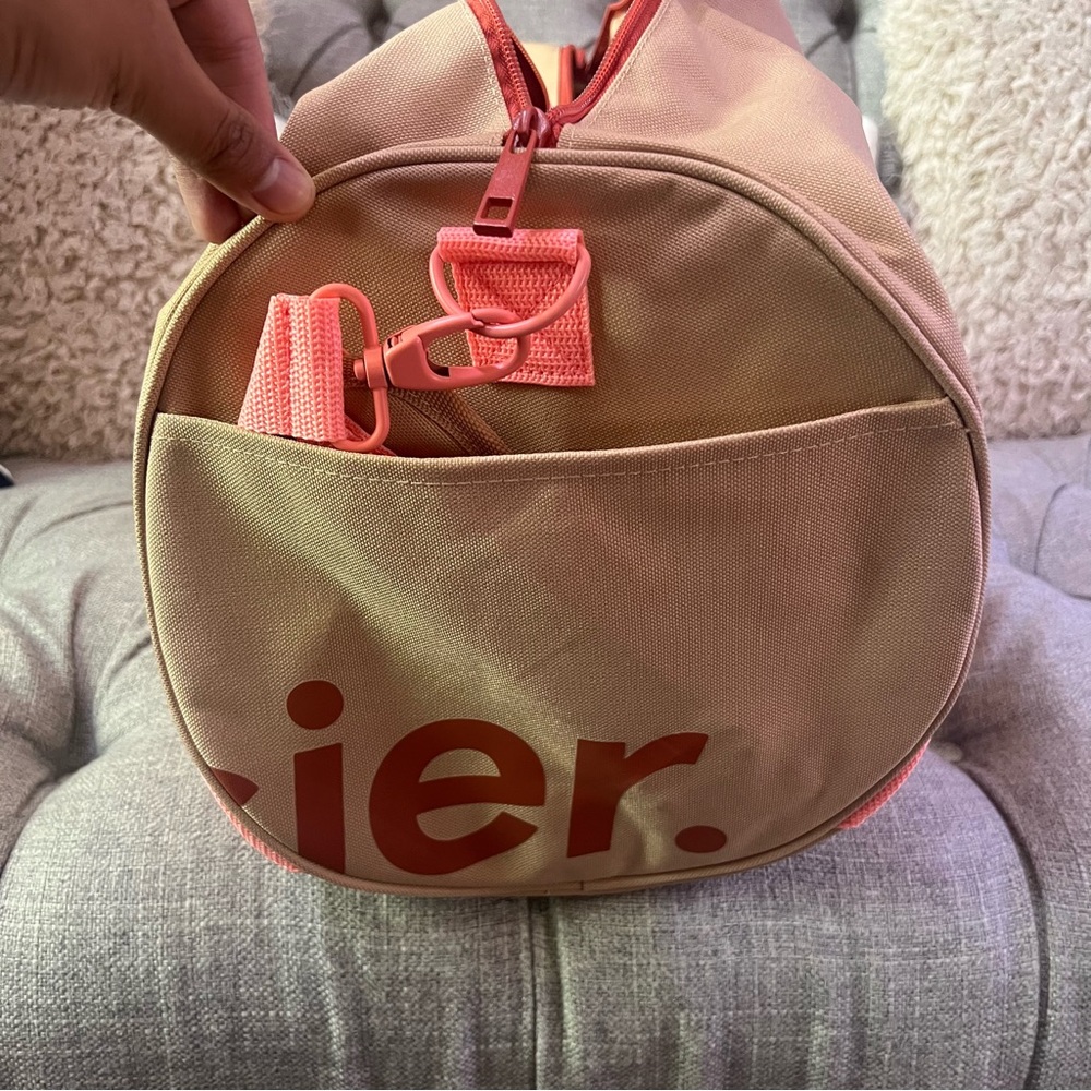 Glossier Duffle Bag - Picture 2 of 7